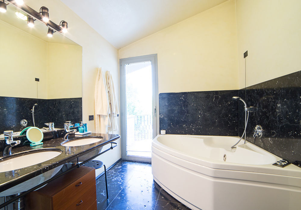 B&B Villa Adriano Desenzano del Garda Exterior photo